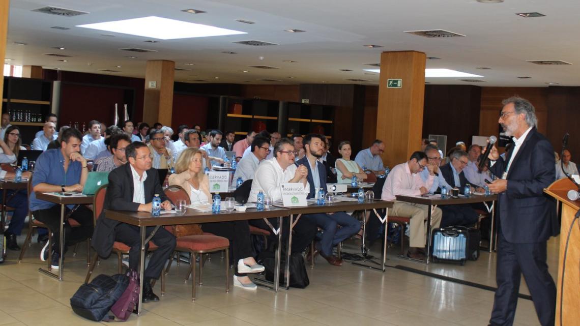 120 personas acudieron a la undécima edición del Foro AFEB, celebrado el pasado 7 de julio en Gavà (Barcelona).
