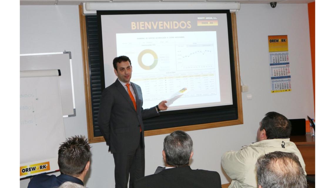 Alfonso García Vaquero, director general de Benito Areán - Orework, explica la evolución anual de las ventas.