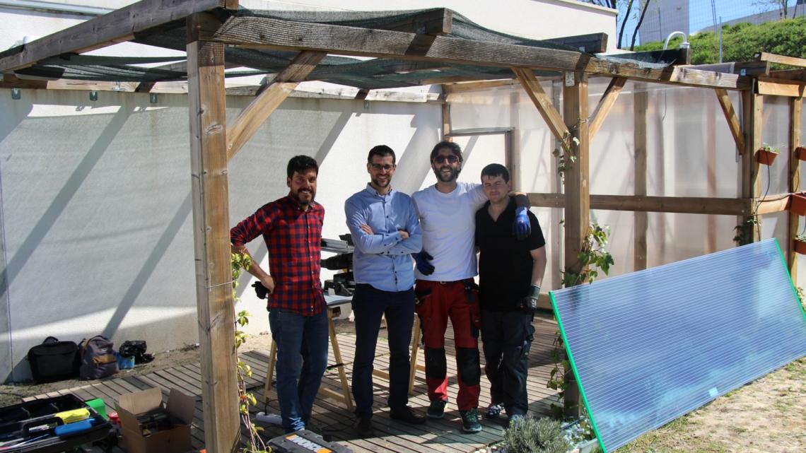 La Fundación Txema Elorza ha construido un nuevo invernadero para Down Madrid.