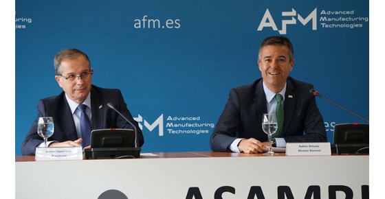 Antxon López Usoz y Xabier Ortueta, presidente y director de AFM, durante la presentación de los datos del sector.