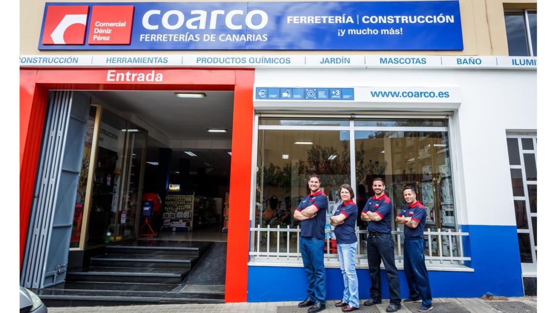 La nueva ferretería Coarco (al norte de Gran Canarias) cuenta con un equipo formado por cuatro personas.