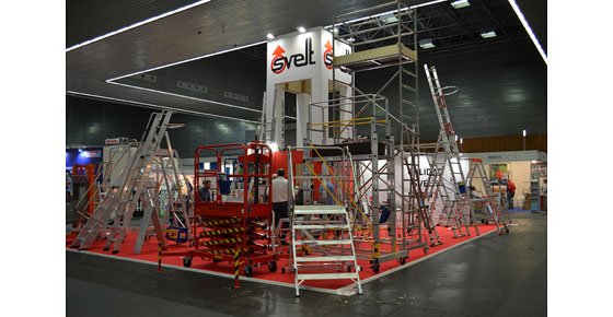 El fabricante de escaleras y andamios mostró a los visitantes que se acercaron a su stand de Ferroforma la próxima nueva gama de productos que Svelt lanzará en septiembre.