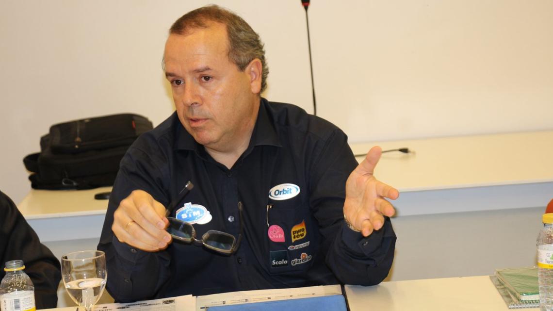 Edgar López, director general de S&M Saneaplast.