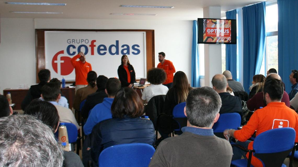Más de 40 asistentes participaron en la reunión de Cofedas.