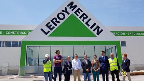 El alcalde de Sagunto ha visitado recientemente las obras del nuevo Leroy Merlin.