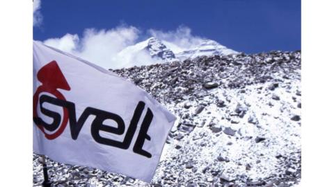 Foto realizada en ascensión al Everest que realizó el alpinista bergamasco Simone Moro, en 1996.