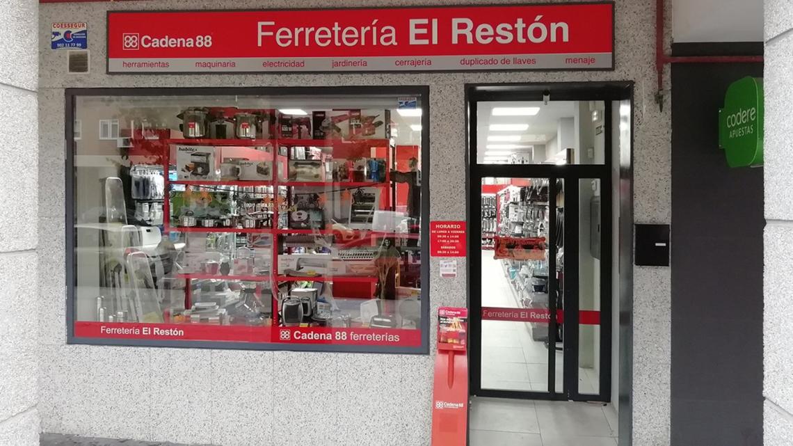 Ferretería El Restón ha incorporado la imagen corporativa de Cadena 88.