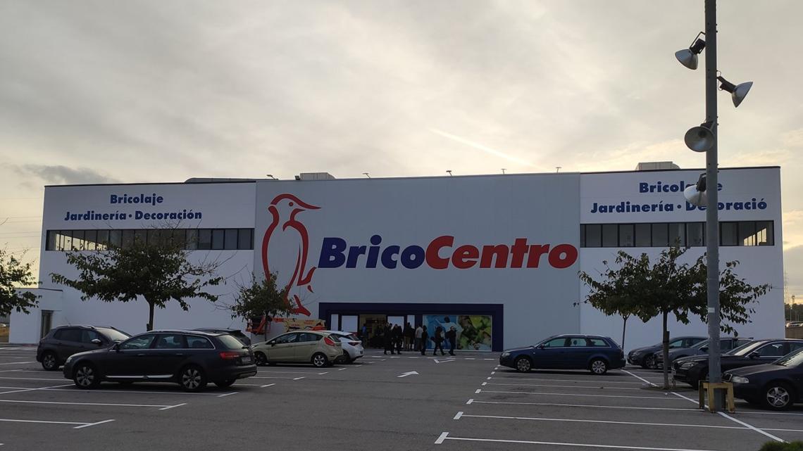 El de Abrera ha sido uno de los cuatro puntos de venta abiertos por BricoCentro en la última mitad de 2019.