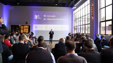 Más de 80 profesionales se dieron cita en la VII Jornada de Jóvenes Ferreteros.