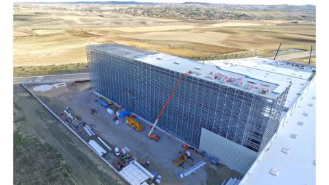 Con este silo autoportante de 3.125 metros cuadrados de planta, Ehlis dispondrá de una capacidad de almacenaje de 30.000 paletas.