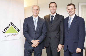 De izquierda a derecha, Ignacio Sánchez, director general; Nuno Filipe, director de Recursos Humanos; y Miguel Madrigal, director de marketing.