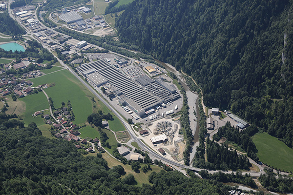 Mobalpa fabrica en Thones Alpes Francia