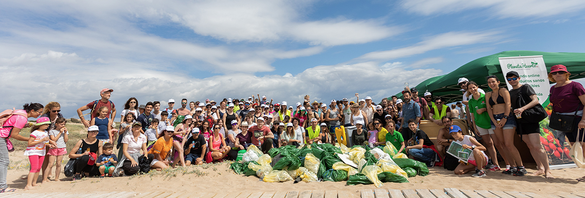 Planeta Huerto recogida basura playa