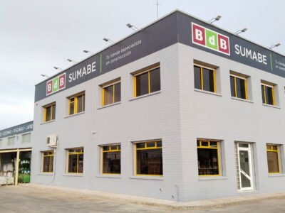 BdB Sumabe inaugura un nuevo punto de venta de 5.300 m2 en Vinarós (Castellón)